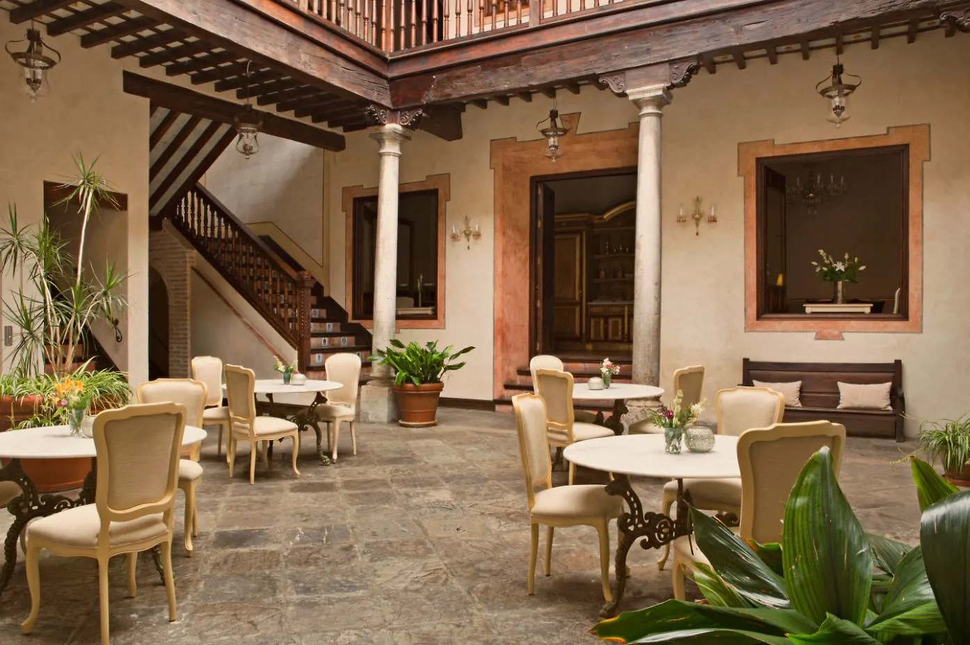 Hotel Casa 1800 Granada contacts