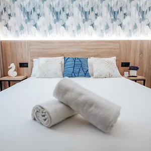 sweet-lloret-suites.topcostabravahotels.com/