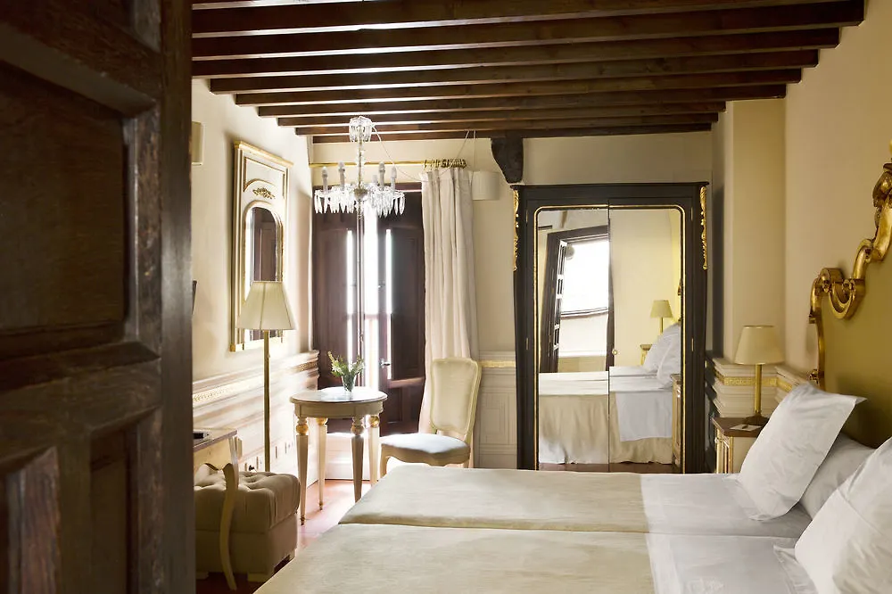 Hotel Casa 1800 Granada 3*,  Spain